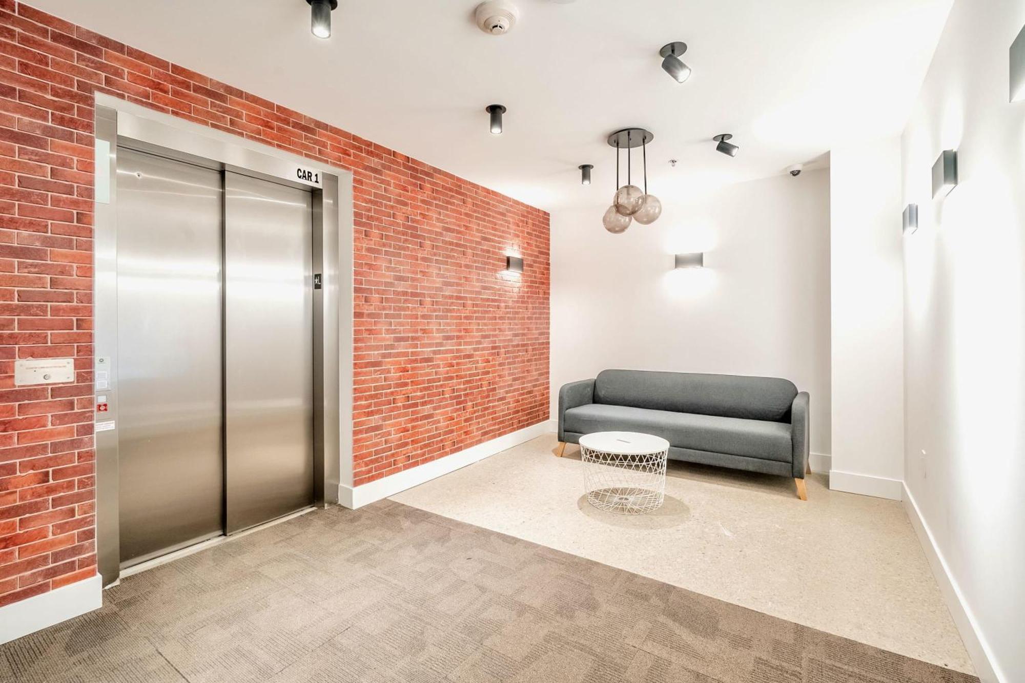 Spacious 2Br Apartment - Regent Park Near Downtown Toronto Exteriör bild